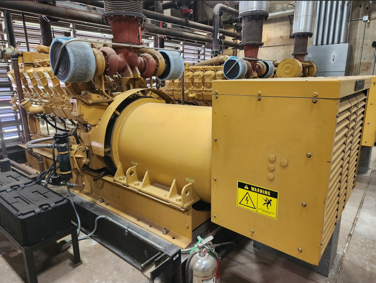 1MW 1100KW 1.1MW Caterpillar CAT Diesel 3512 STD Generator & Engine 480v 24Z