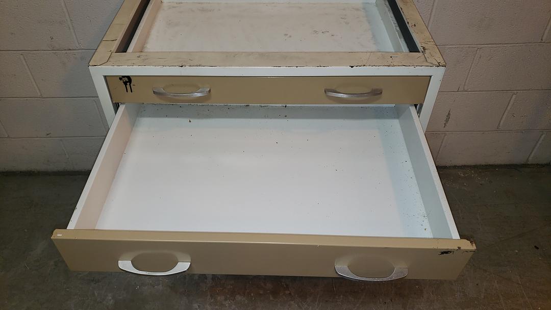30" Kewaunee 5 Drawer Casework(S6LLST10099)