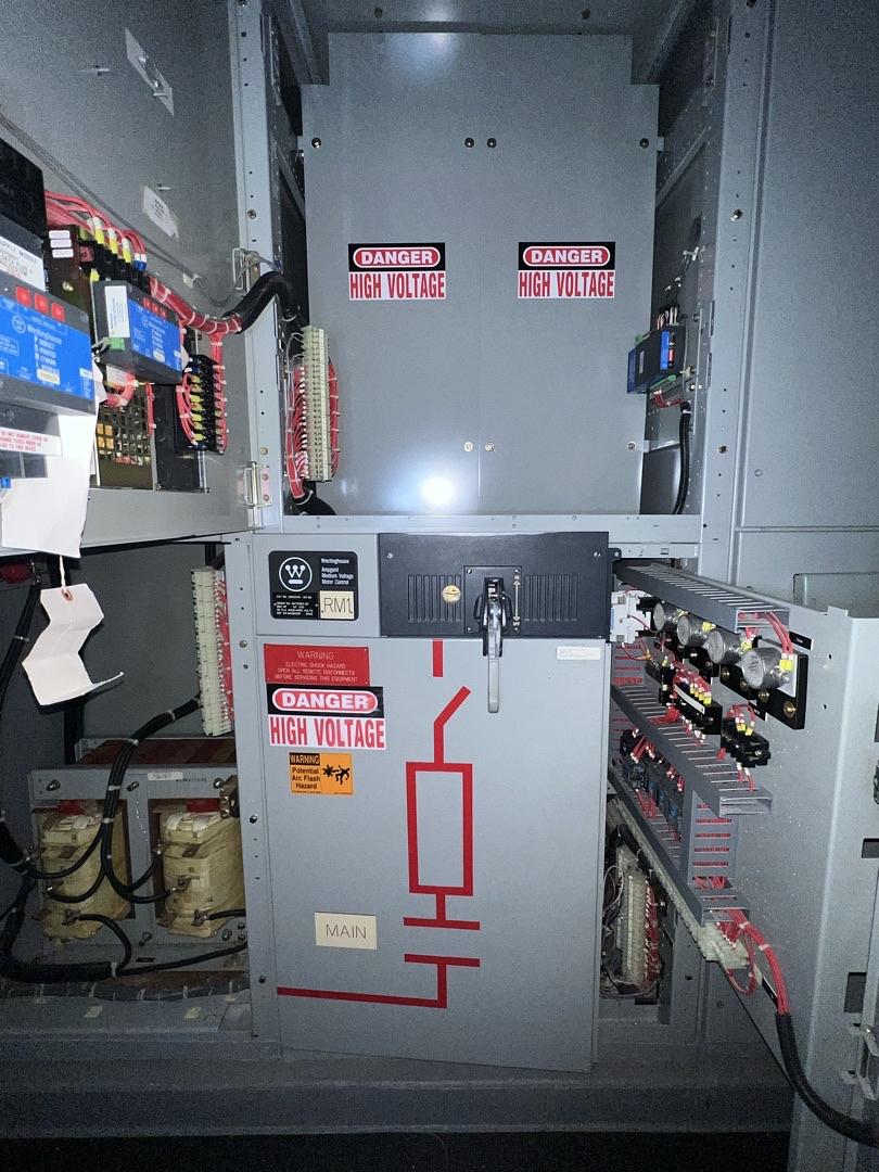 860HP 4160V Westinghouse Ampgard Medium Voltage Motor Control