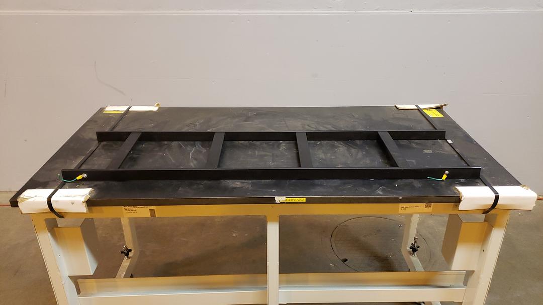 Lot of 4 4' Ladder Racking pieces(S6LLST11113)