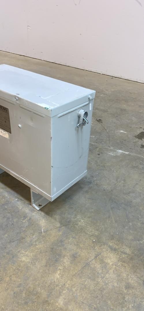15KVA SIEMENS Dry Type Transformer 480v x 208/120v(S6LLST9408)