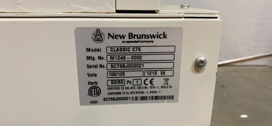 New Brunswick Scientific Classic C76 Shaker Water Bath in working condition prior to being moved to storage(S6LLST6442)