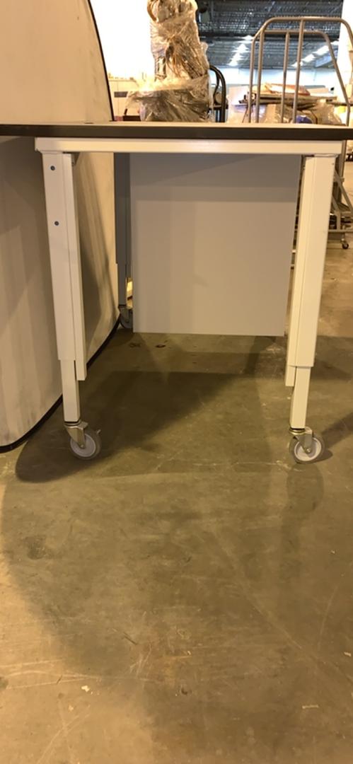 48x36x36" Rolling Lab Table w/ Drawers & Epoxy Top(S6LLST6750)