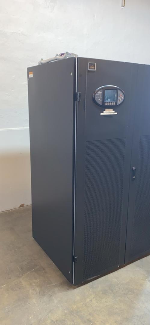 200KVA Liebert NX UPS 38SA200A0A00 480V '12(S6LLST8457)