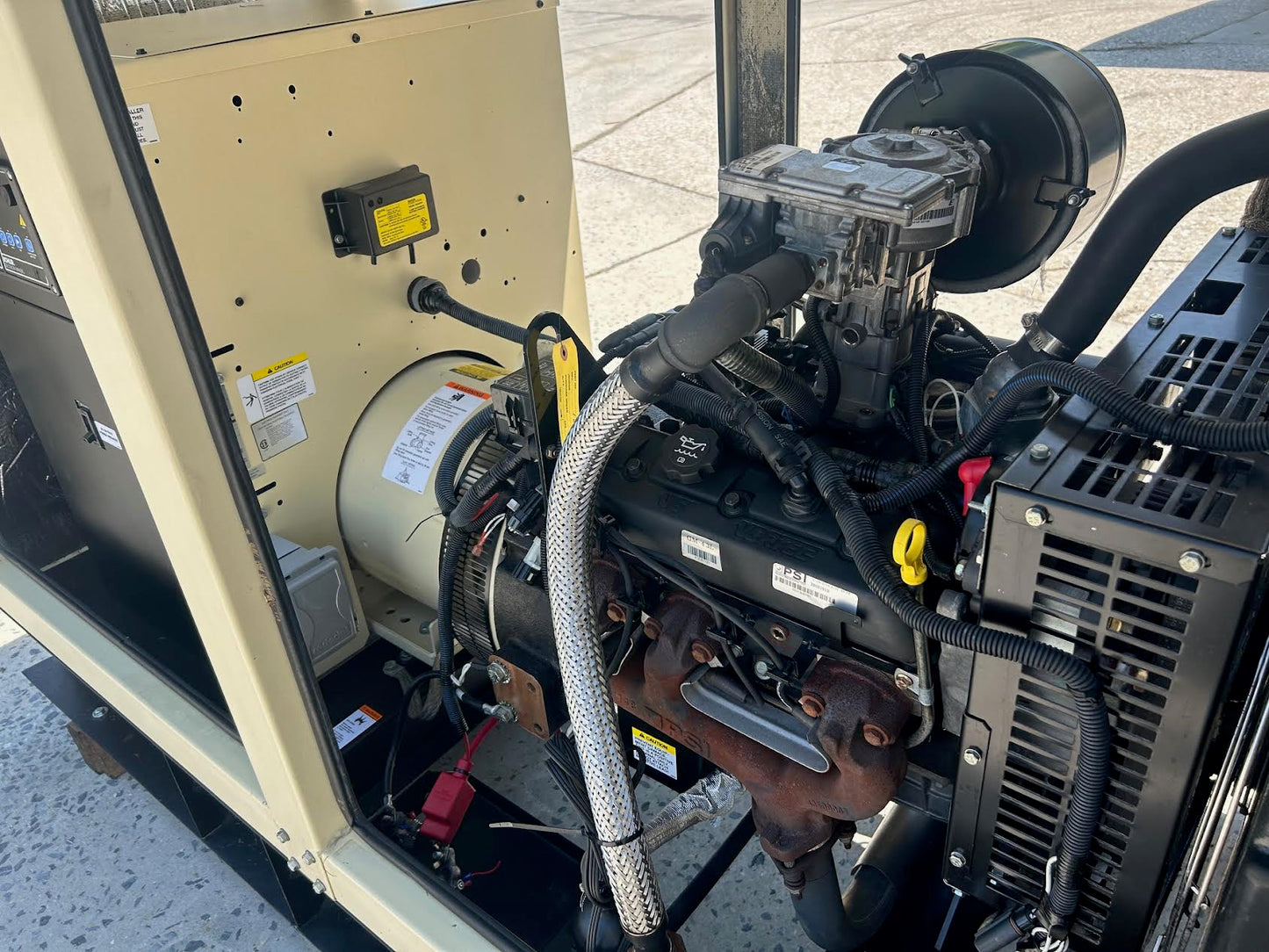 40KW Kohler Nat Gas LP Generator 1PH 120/240 1083hrs '12 TESTED