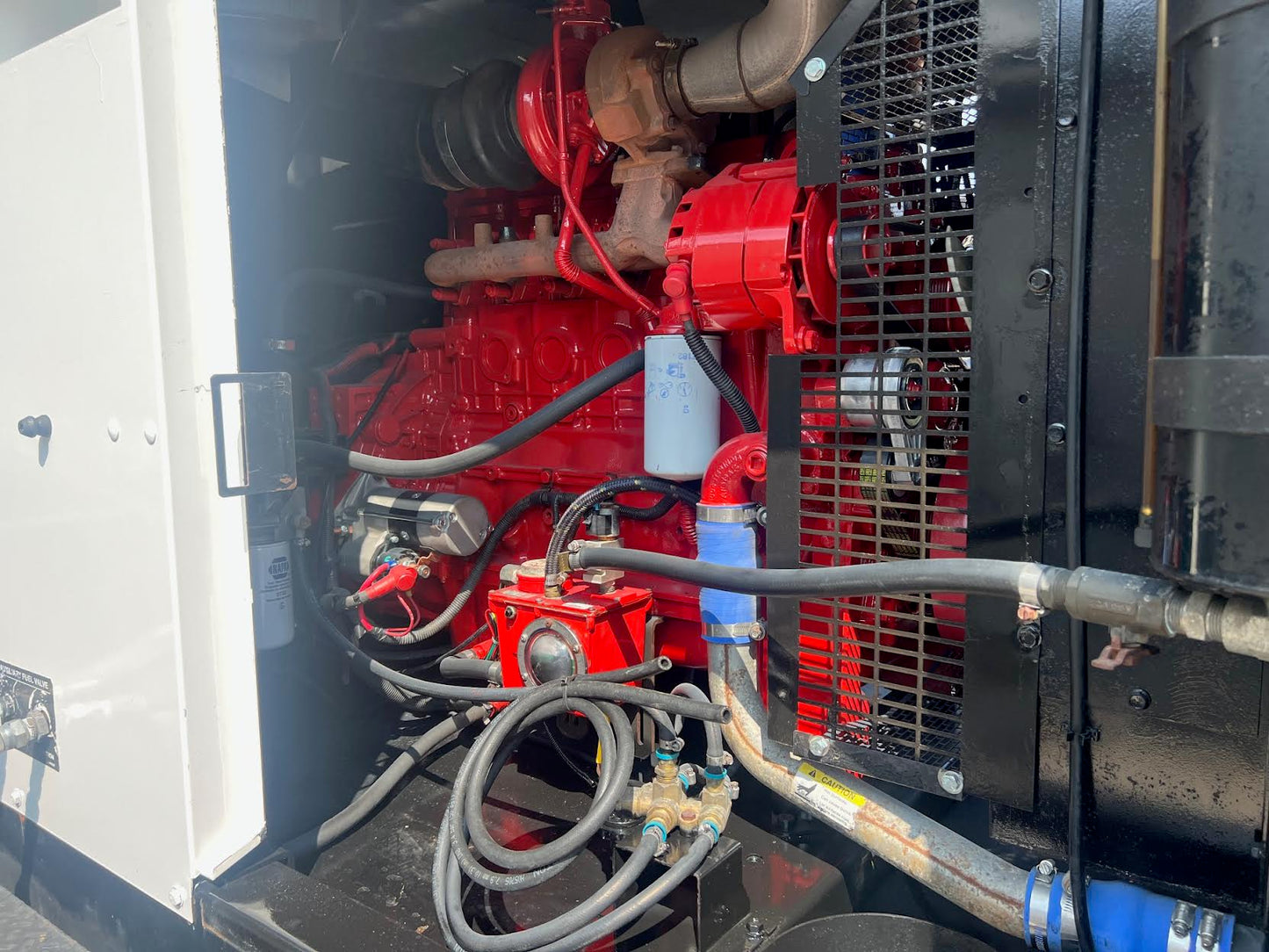 200KW Cummins C200D6R Mobile Diesel Generator 1ph/3ph 5533hours