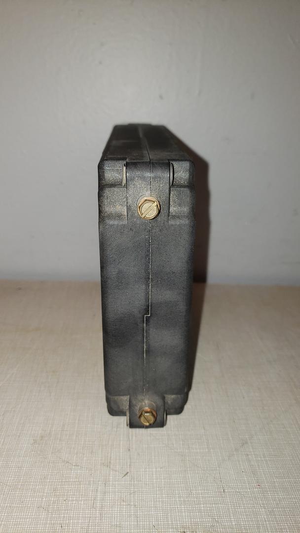 Lot of 8 SQUARE D 1000:1 MDGF/SGR CURRENT TRANSFORMER 50-400Hz S33579(S6LLST8815)