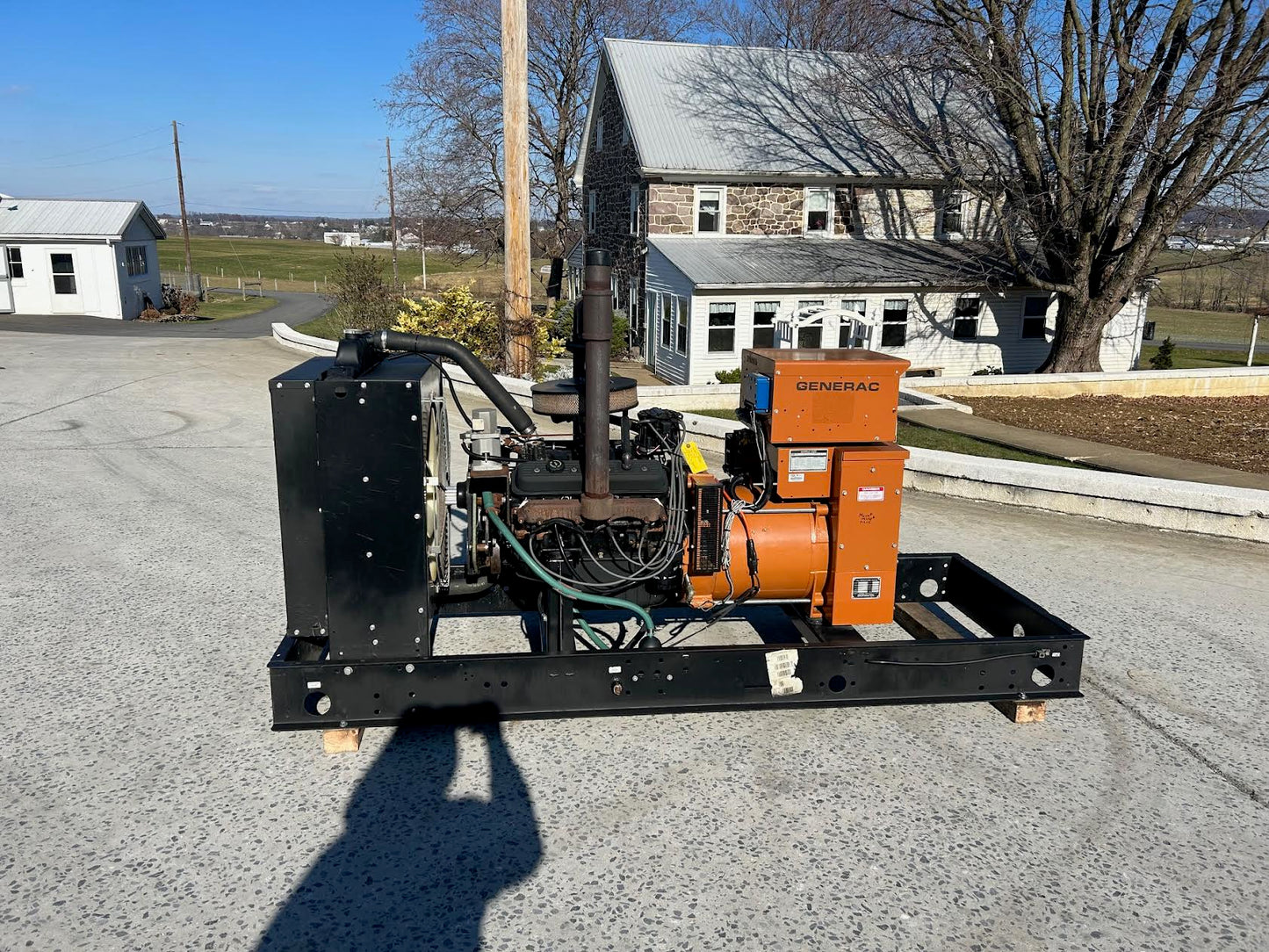 30KW Generac Generator NG/LP 3PH 120/208V '95 632hrs LOAD TESTED-17519