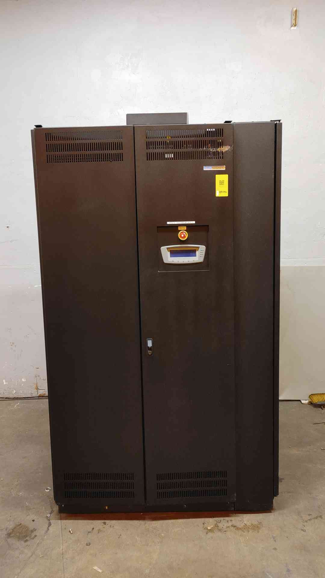 150KVA Eaton PDU-A 480V x 208/120 3PH 4W EE083SXX12 '11(104592)