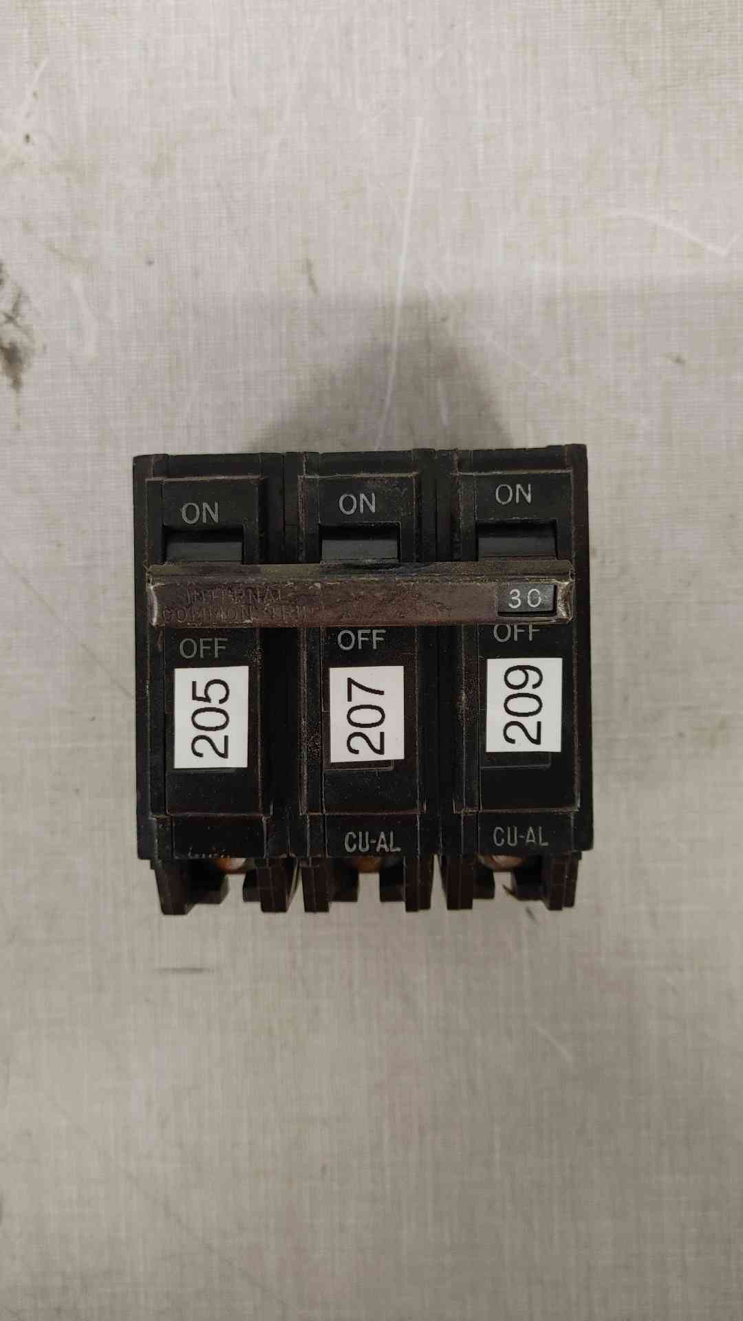 GE 30A 3 Pole Circuit Breaker Generator Electric