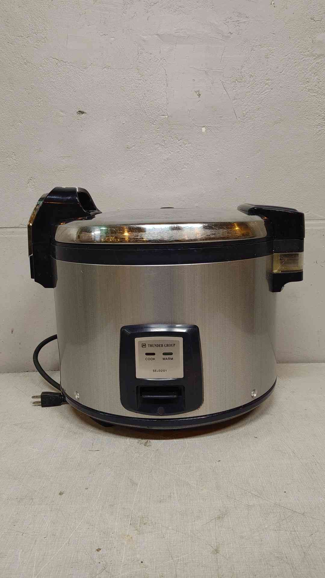 Thunder Group Electric Rice Cooker/Warmer 120V 1460W SEJ3201