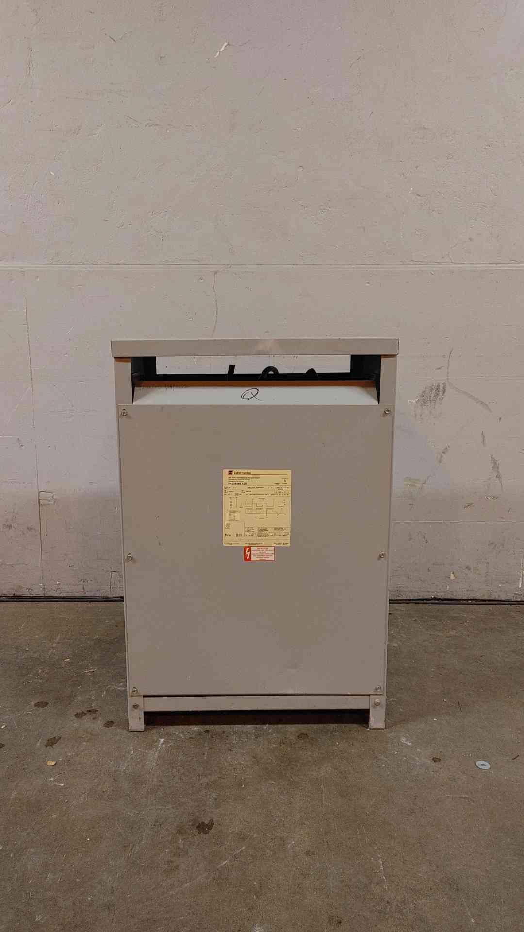 Cutler-Hammer Dry Type Transformer 112.5KVA 480VDC x 208Y/120VAC 3PH V48M28T12H