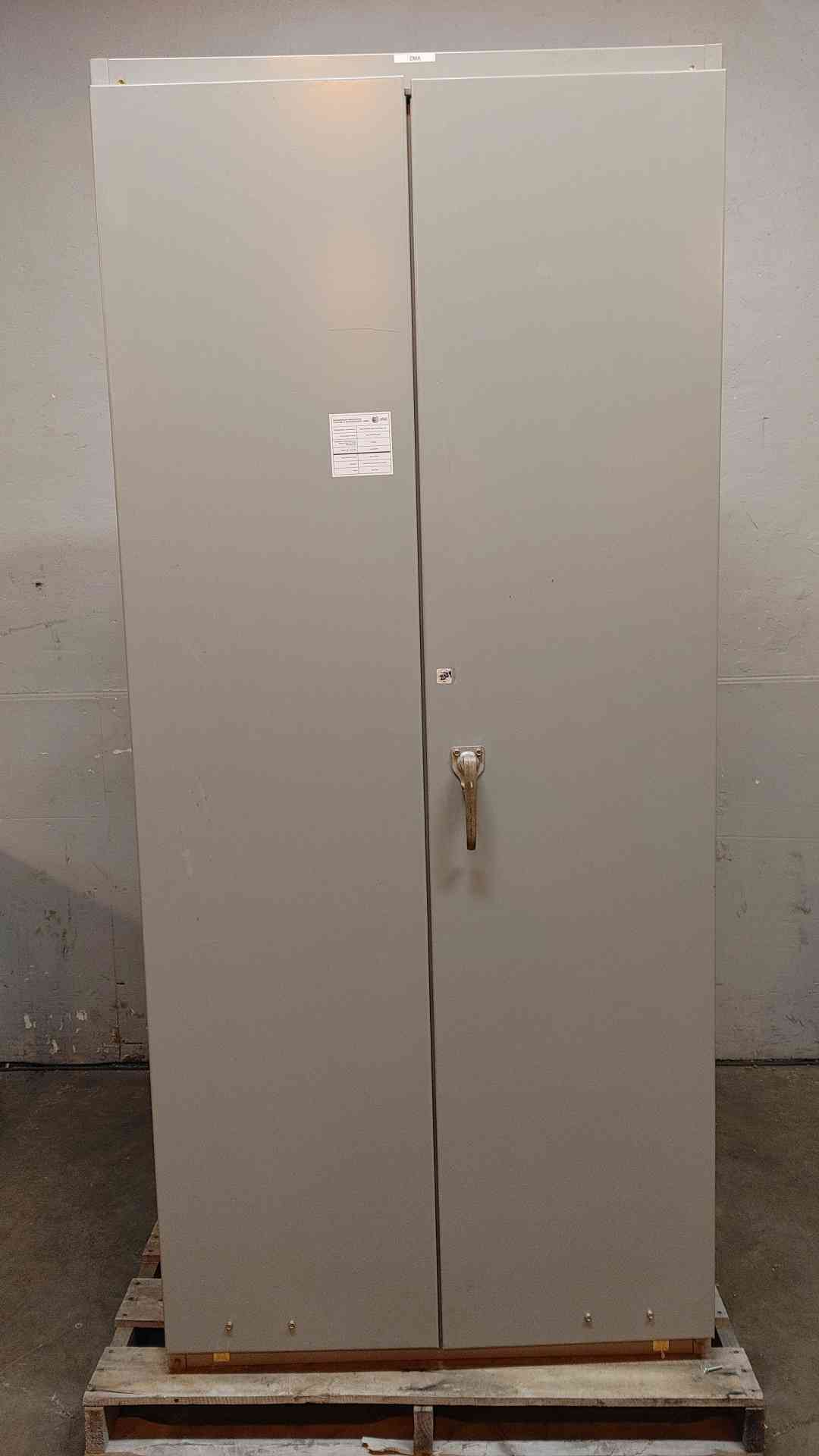 GE Spectra Series Switchboard 2000A 3PH 3W 480V 4M5B Panelboard 8 Breaker