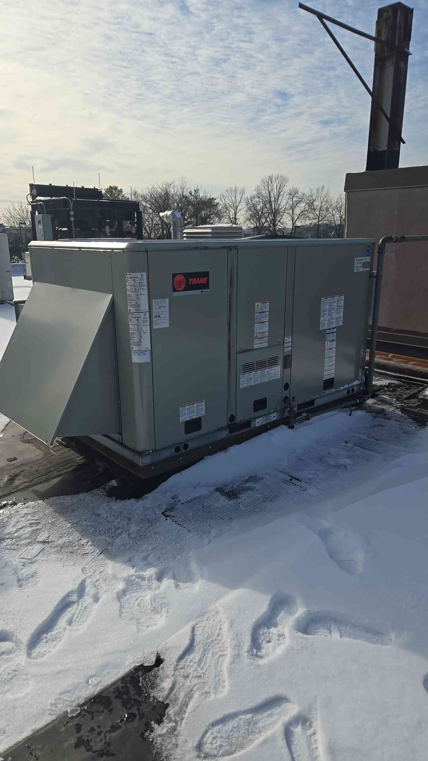 Trane 7.5 Ton Packaged RTU A/C Precedent Cooling Gas/Electric Heat Pump '20 208v 3PH (107387)