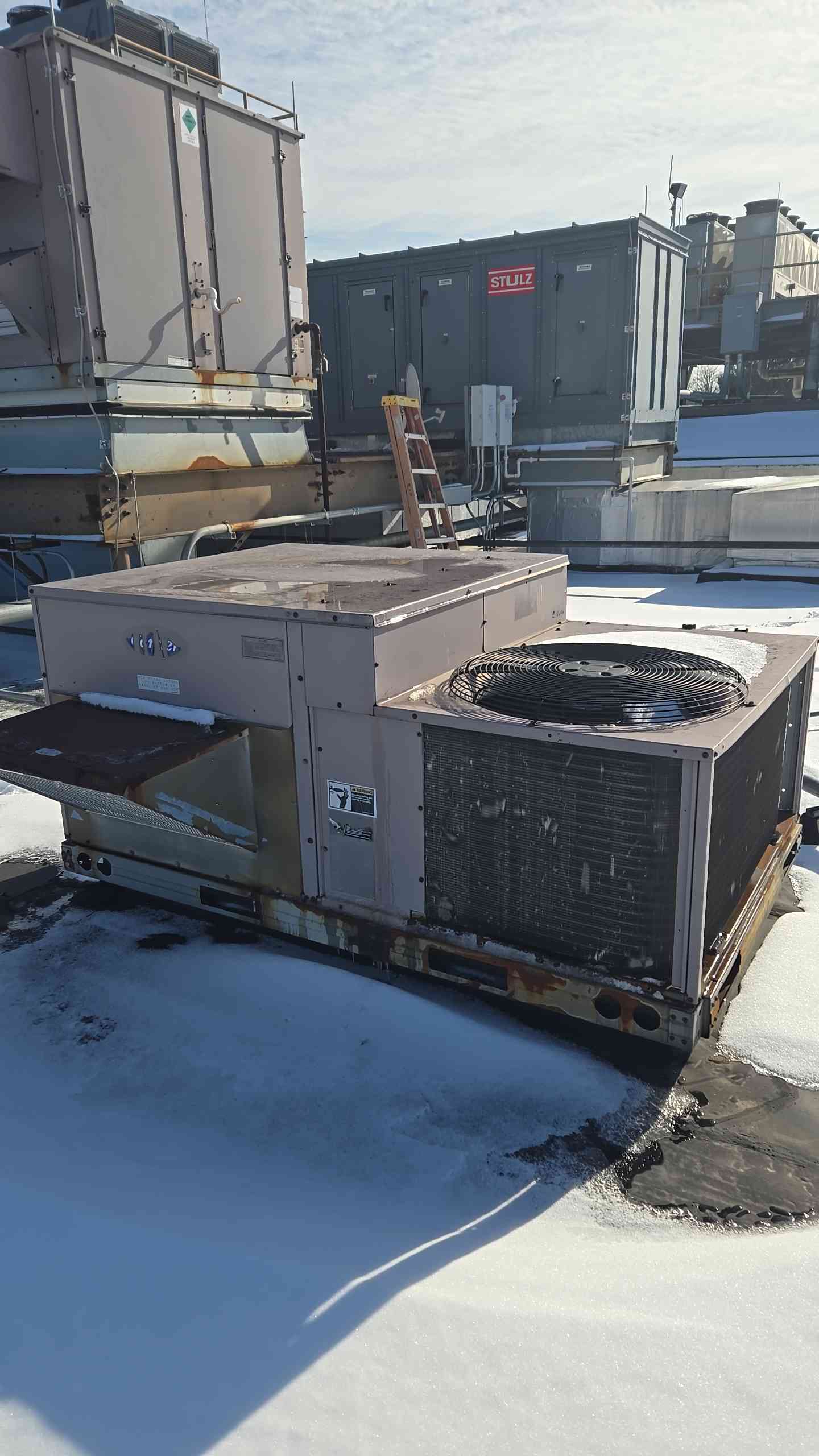 Carrier 48TJE006-501GA RTU 208/230V 3Ph Packaged Unit
