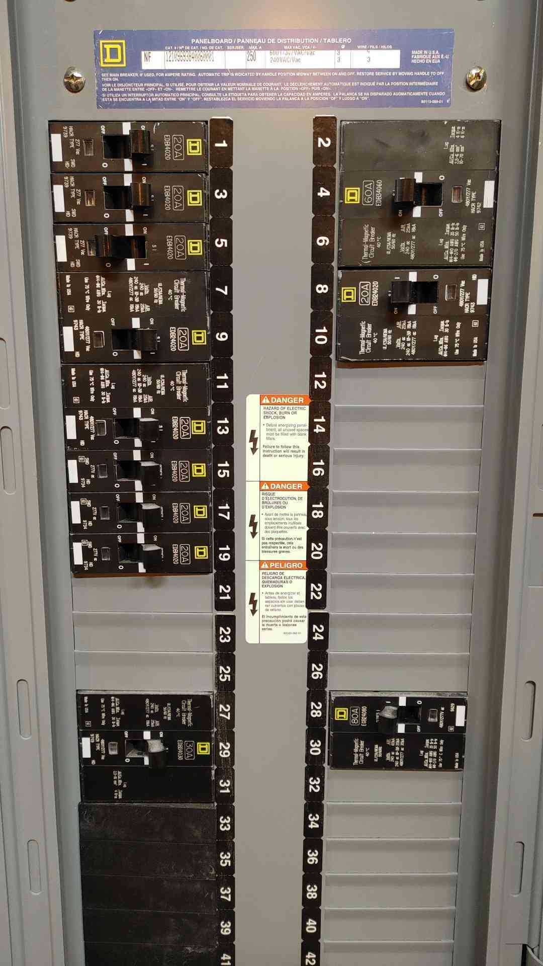 Square D NF Panelboard 250A 600Y/240VAC 3PH 4W 12109693840060001