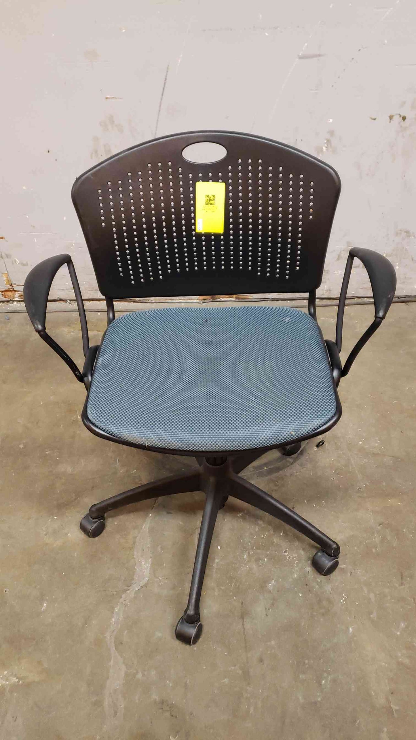 *Pickup Only* SitOnIt Rolling Office Chair 93TC5B.A48.US.85M73.FG1.UC (SKU: 107989)