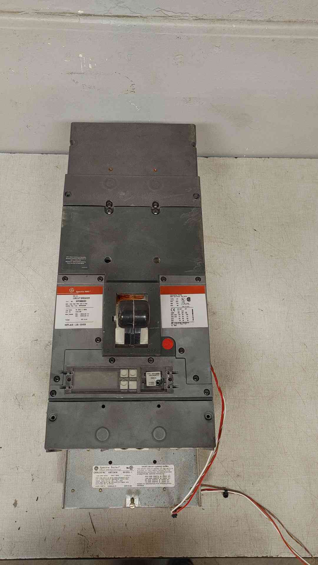 800A GE Hi I.C. Circuit Breaker SKPP36BB0800 800Amp 3 Pole (108608)
