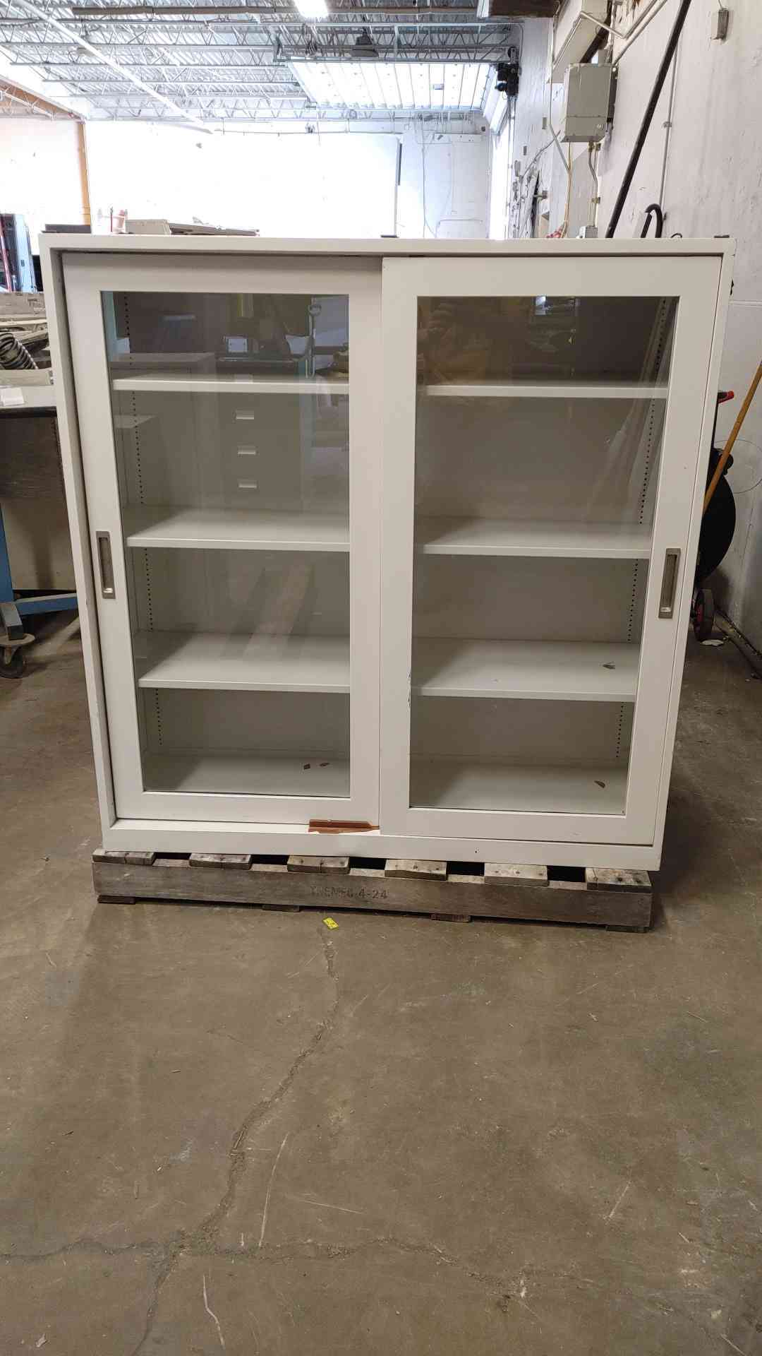 4' Dual Sliding Glass Door Overhead Casework (108646)