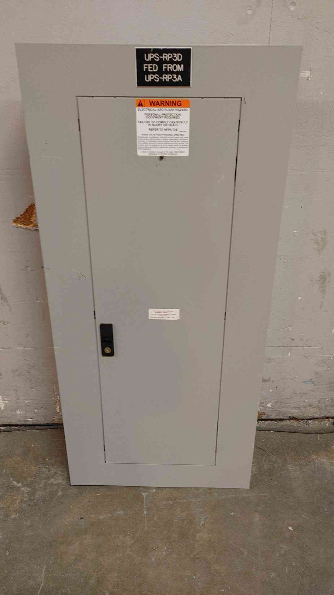 GE A Series Panelboard AQU3422RCX 225 AMP 208Y/120 V 3 PHASE 4 WIRE (108841)