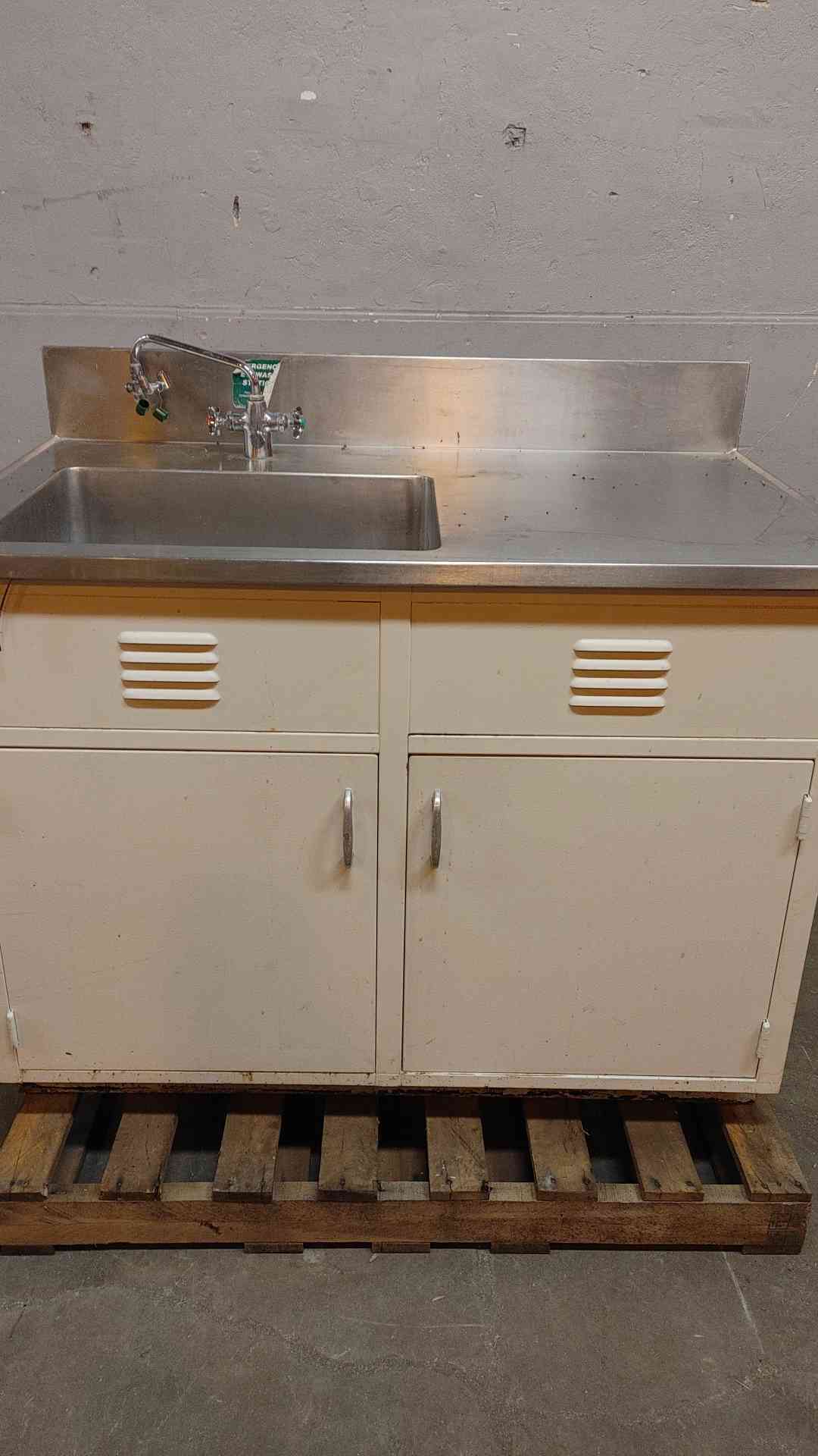 Hamilton 4' Stainless Doors Sink Basin Combo Metal Lab Casework Standing (109147)