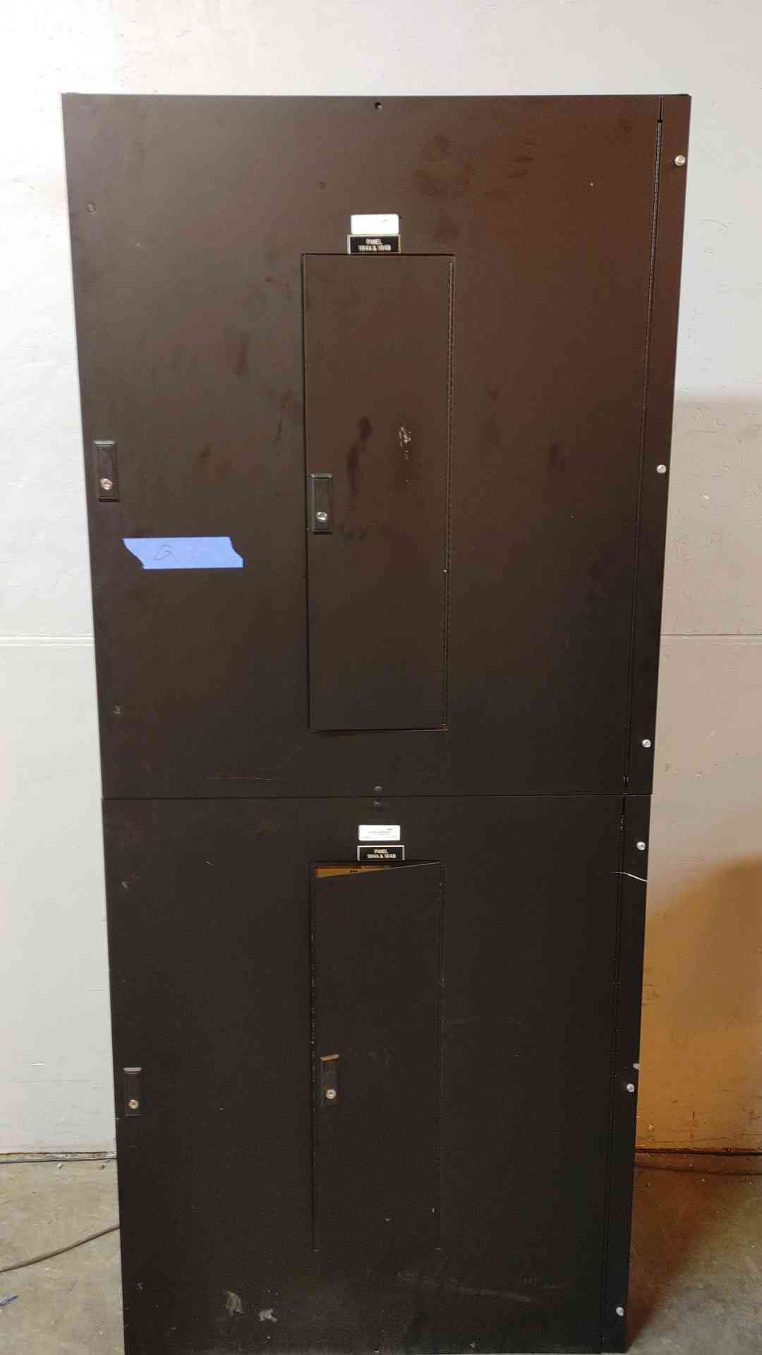 225A IEM Industrial Panelboard Dual 42 Pole Distrbution 208/120 V 3ph 4 Wire Black (109151)