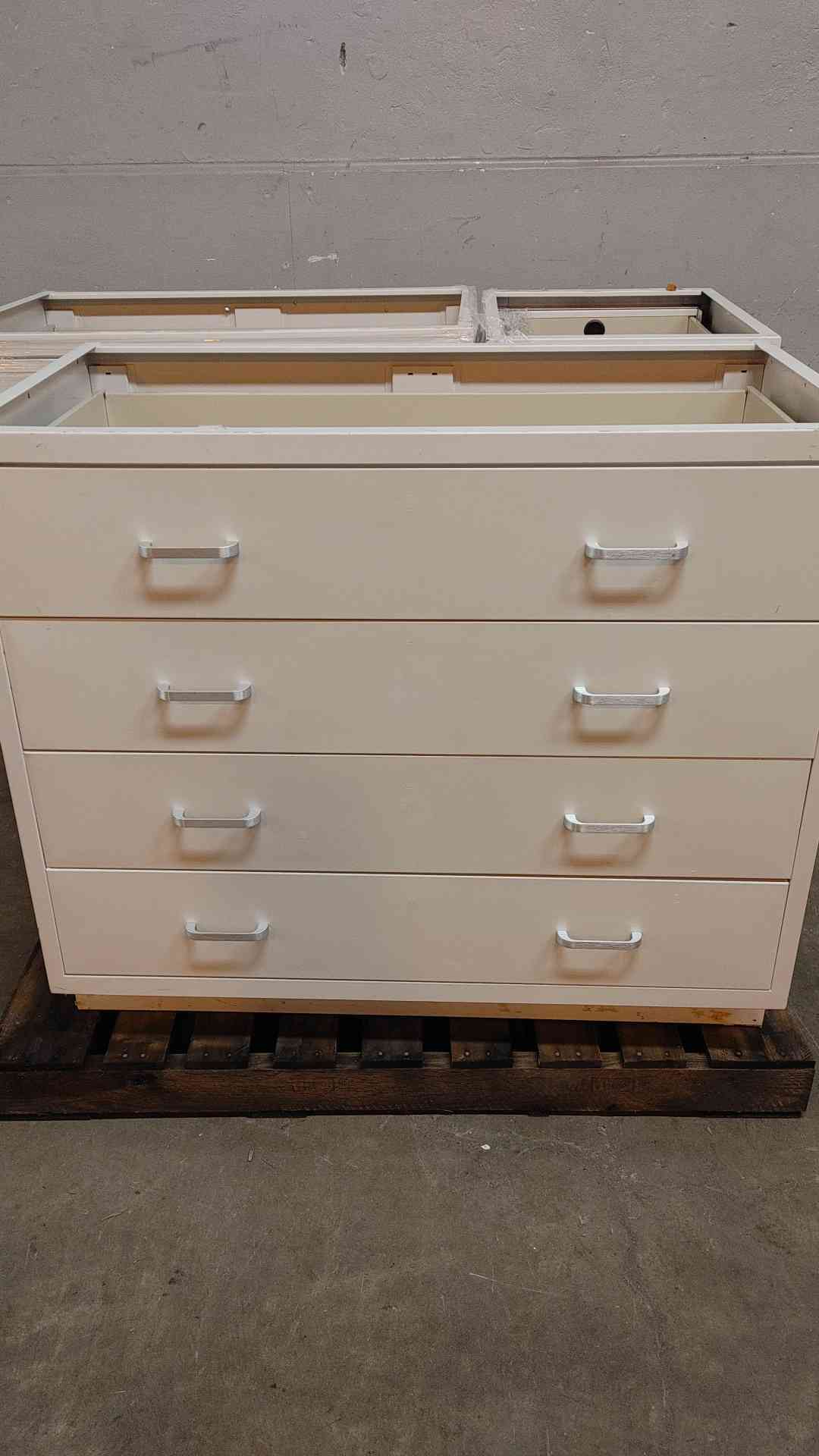 41" Duralab White Casework Drawers (109172)