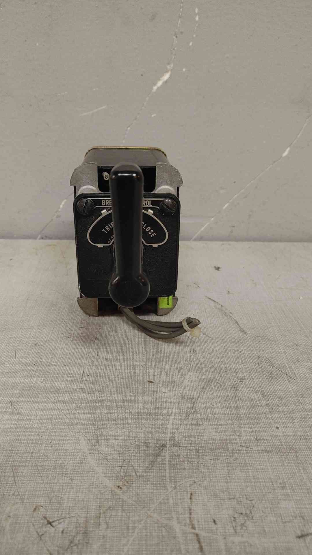 GE Breaker Control (109294)