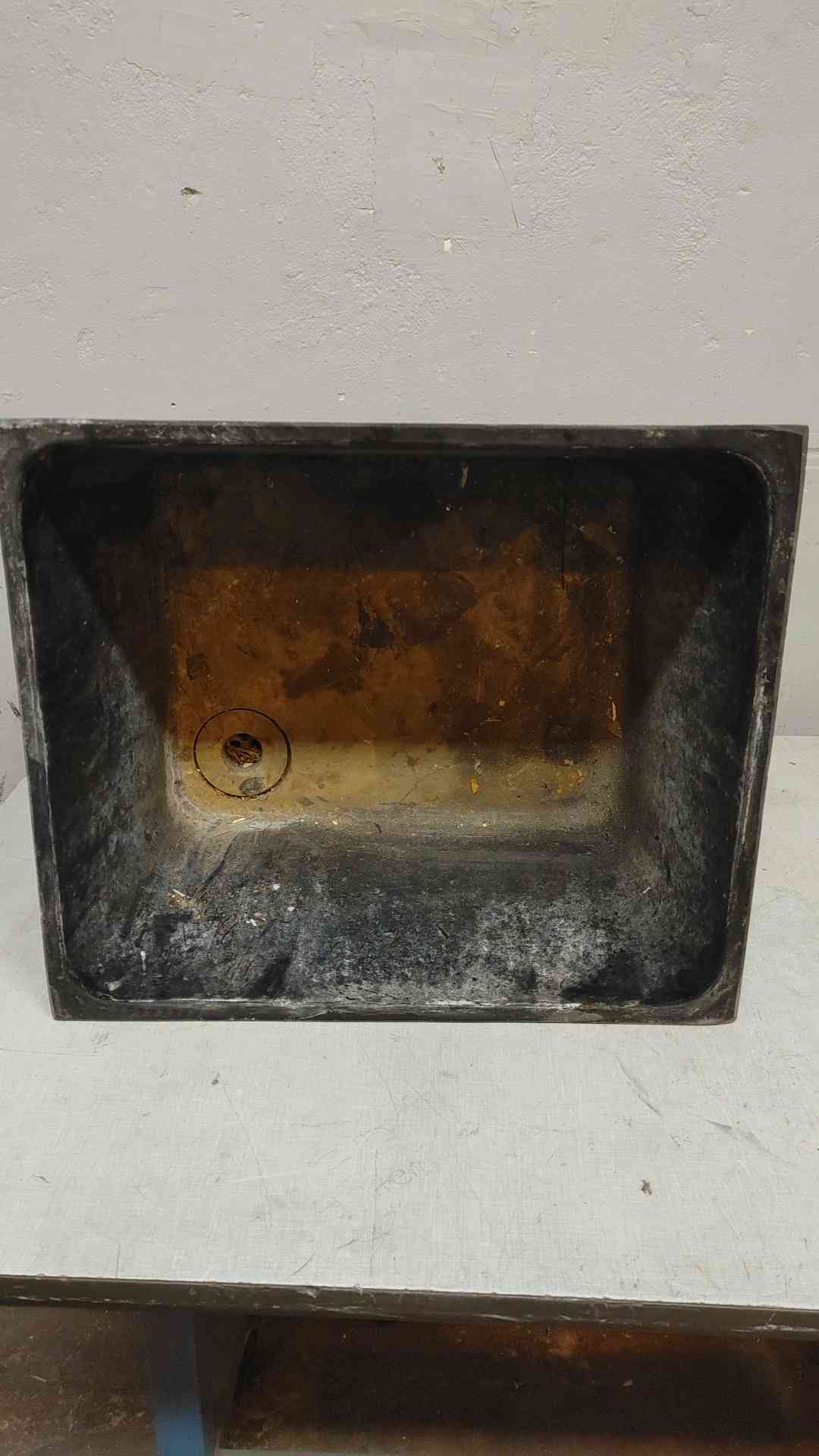 19" Sink Basin Black Epoxy (109320)