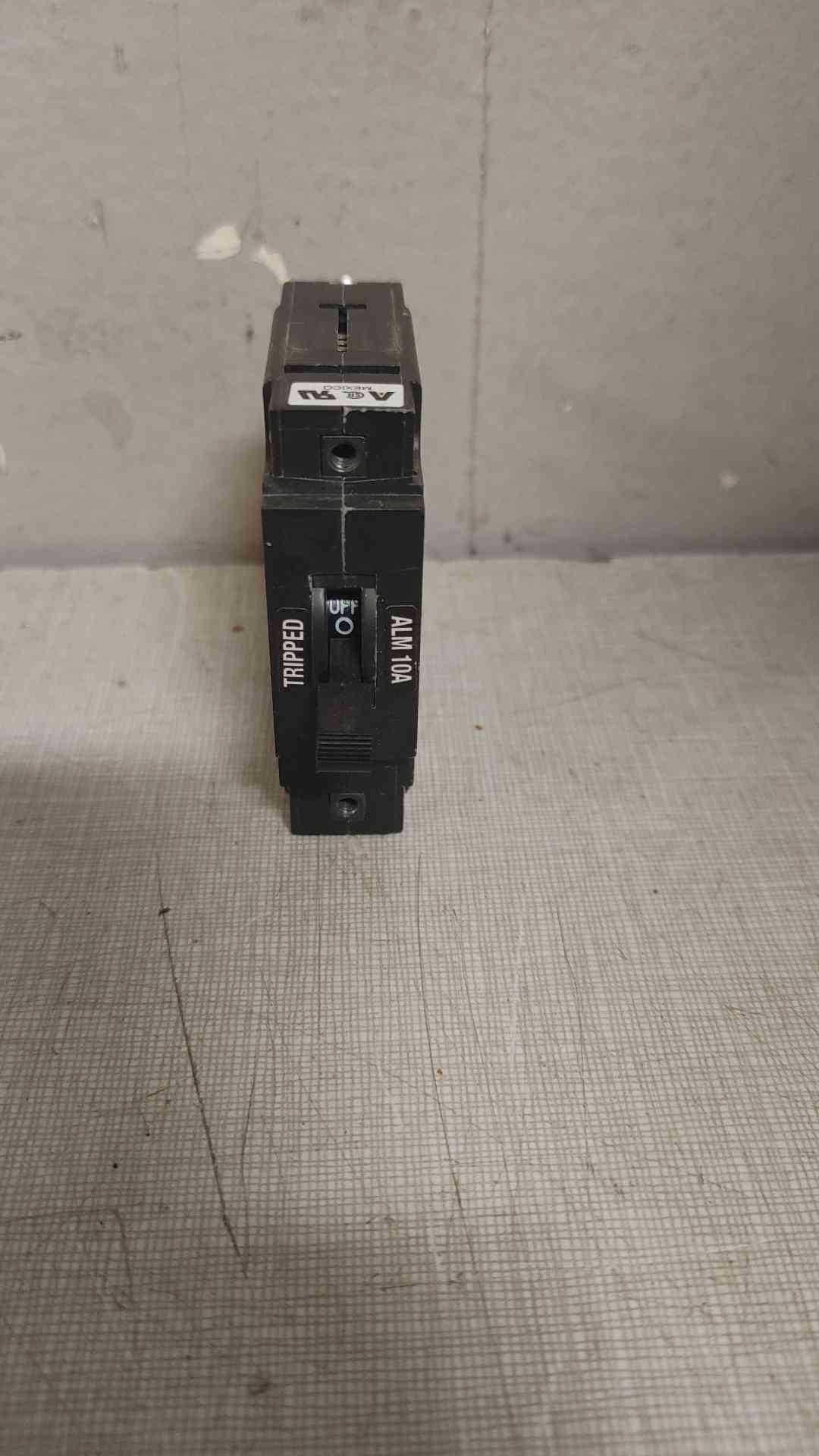 Airpax 10A 1 Pole Breaker IMLK1-1RLS5-29789-10 *Pickup Only*