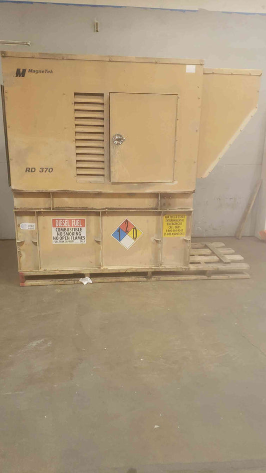 30KW MagneTek Perkins 1&3PH 125A Diesel Generator RD370 798.9Hrs TESTED (SKU: 110937)