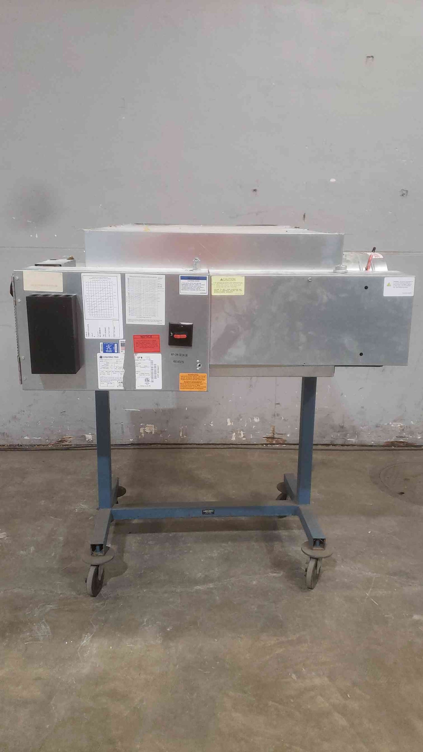 ENVIRO-TEC VFR Parallel Flow Fan-Powered VAV Terminals VFREH