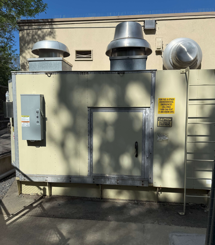 90KW Diesel Generator & ATS John Deere 1312hrs Enclosed TESTED
