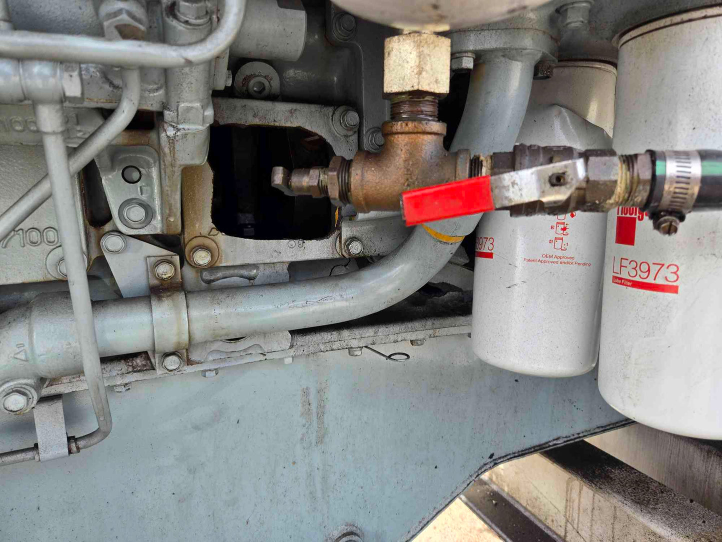 750KW Mitsubishi V12 Generator AS-IS Not Working See Photos-17522