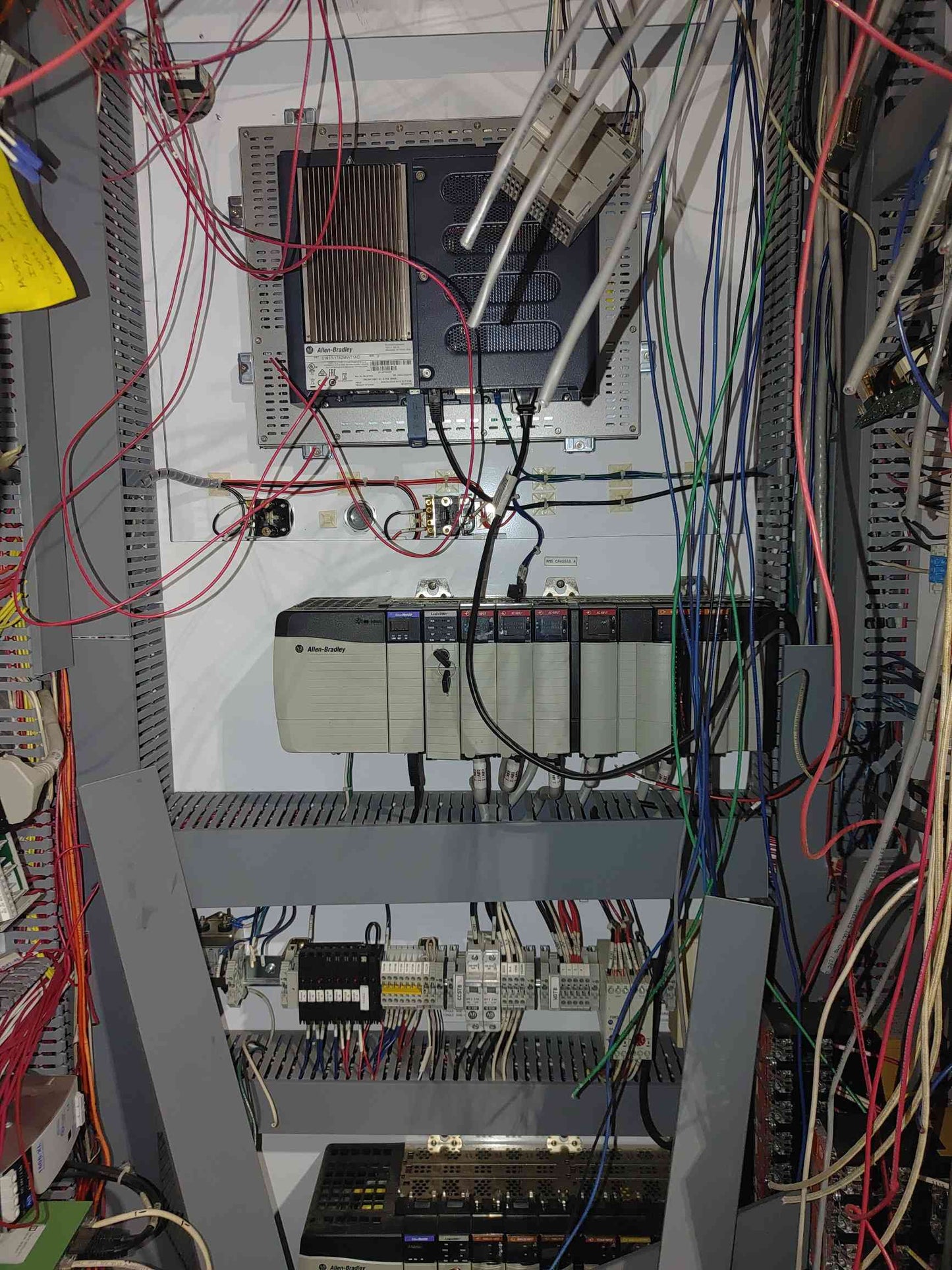 Rockwell Automation Control Panel 1606-XL (SKU: 110979)