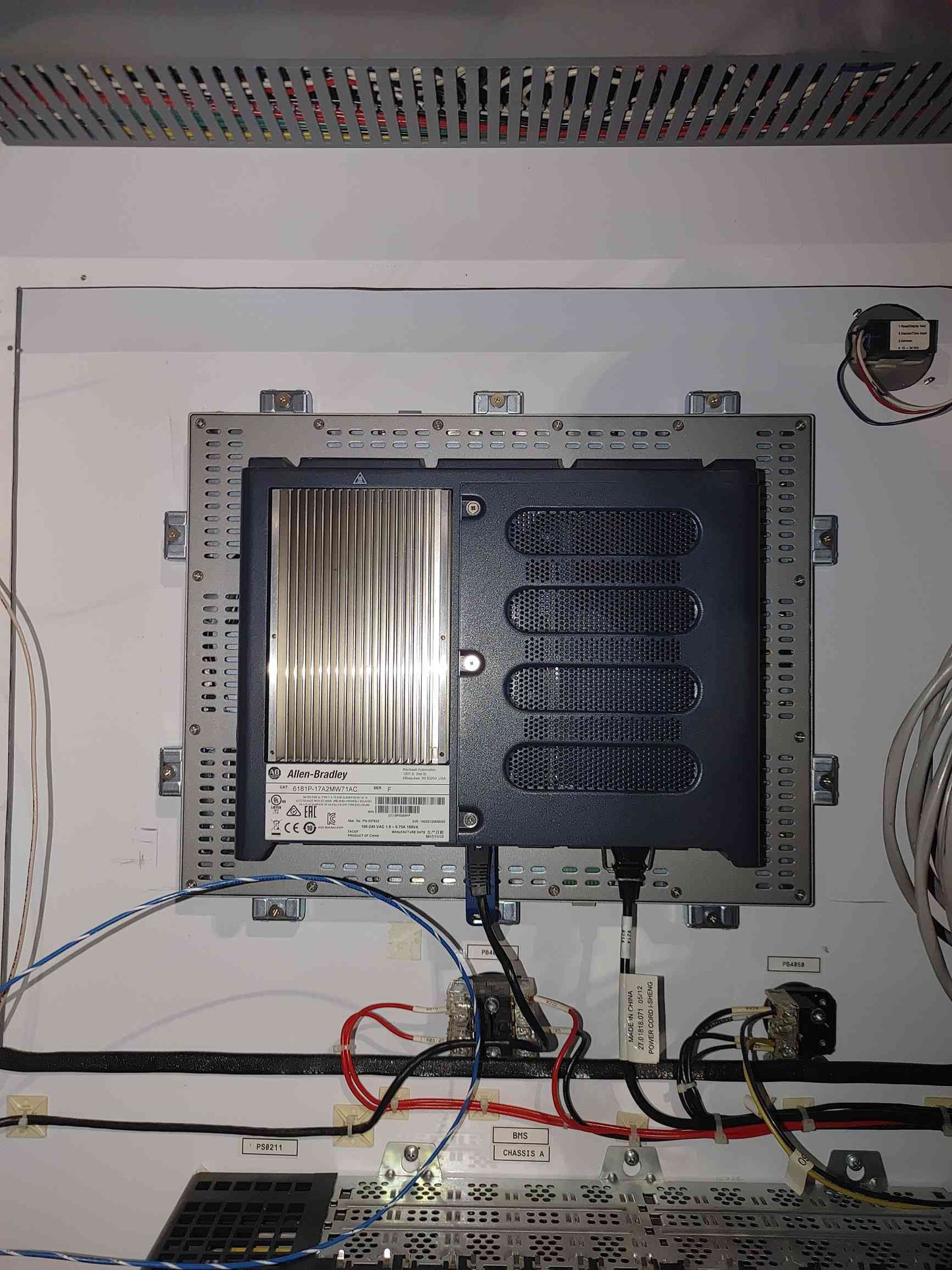 Rockwell Automation Control Panel 1606-XL (SKU: 110978)