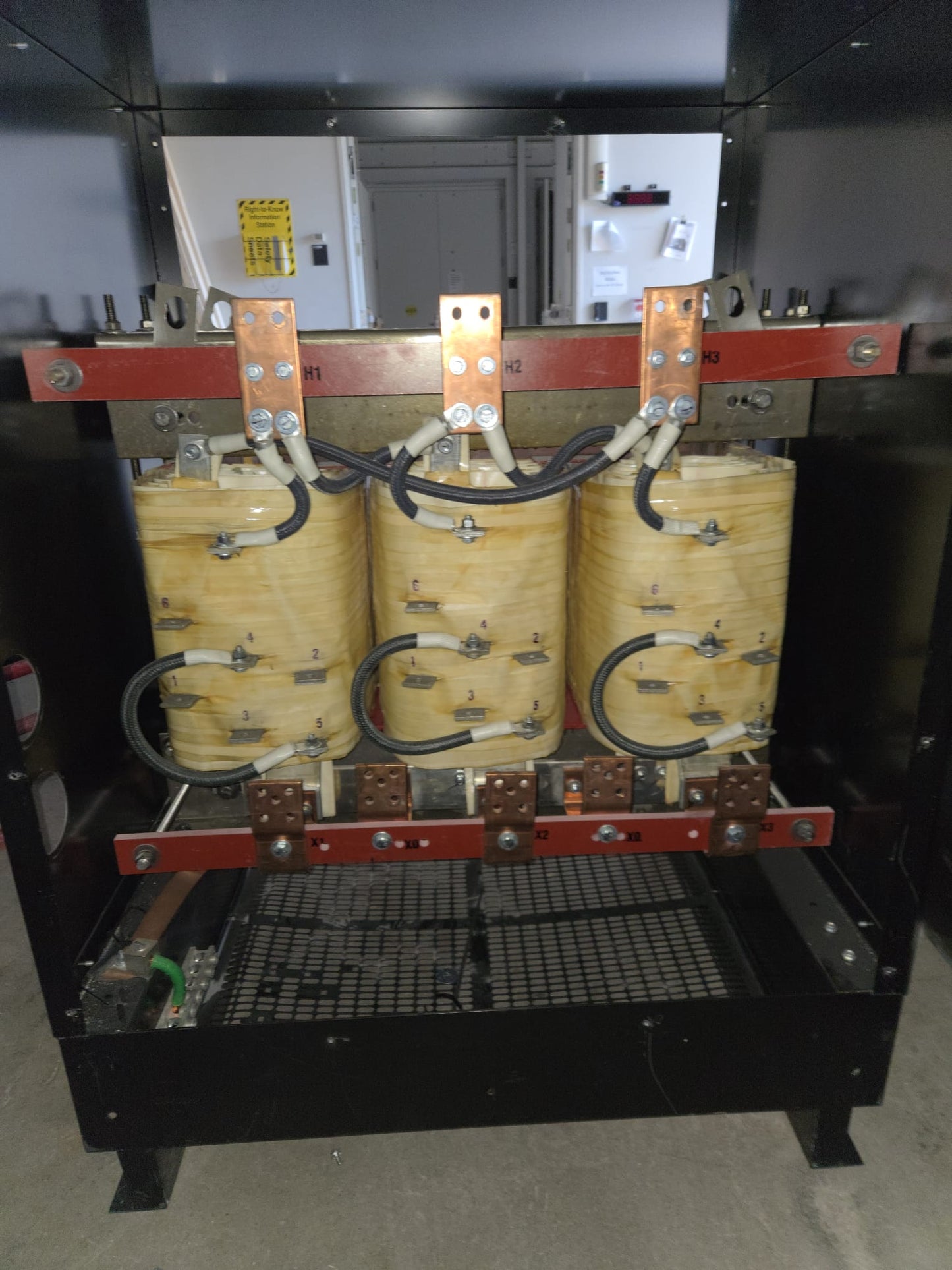 Powersmith 300KVA Dry Type Transformer 480v x 208/120v (107638)