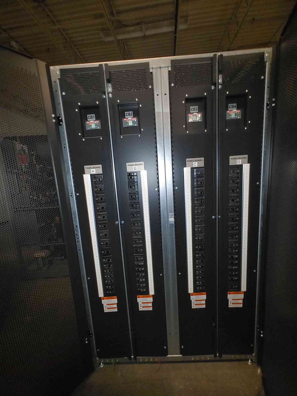 Vertiv Liebert FPC 150kVA Data Center PDU 480V to 208/120V FPA15C417GS0251 2017