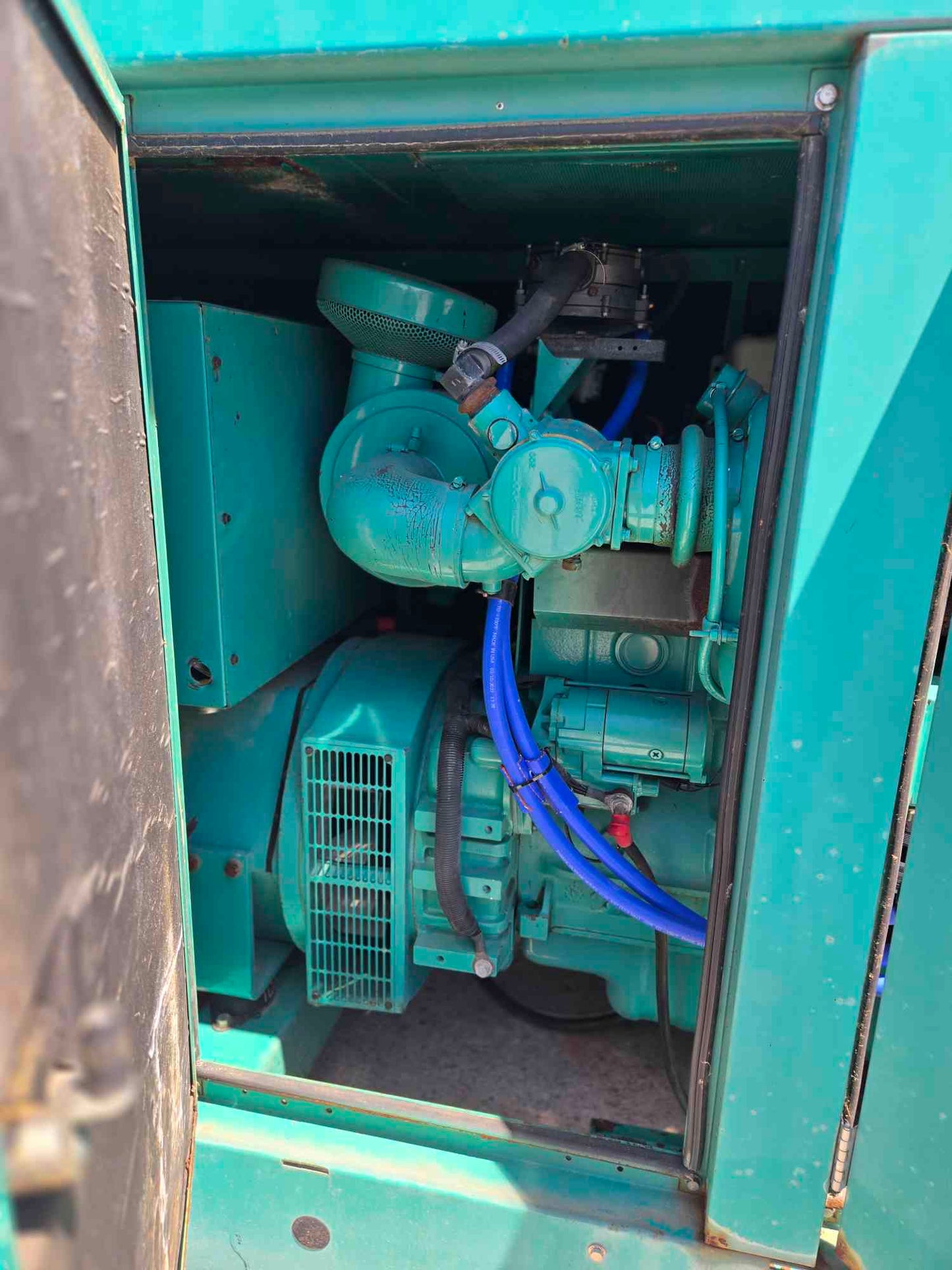 125KW Onan 8.3 Cummins Quiet Site Generator LP Nat Gas '01 954Hrs TESTED