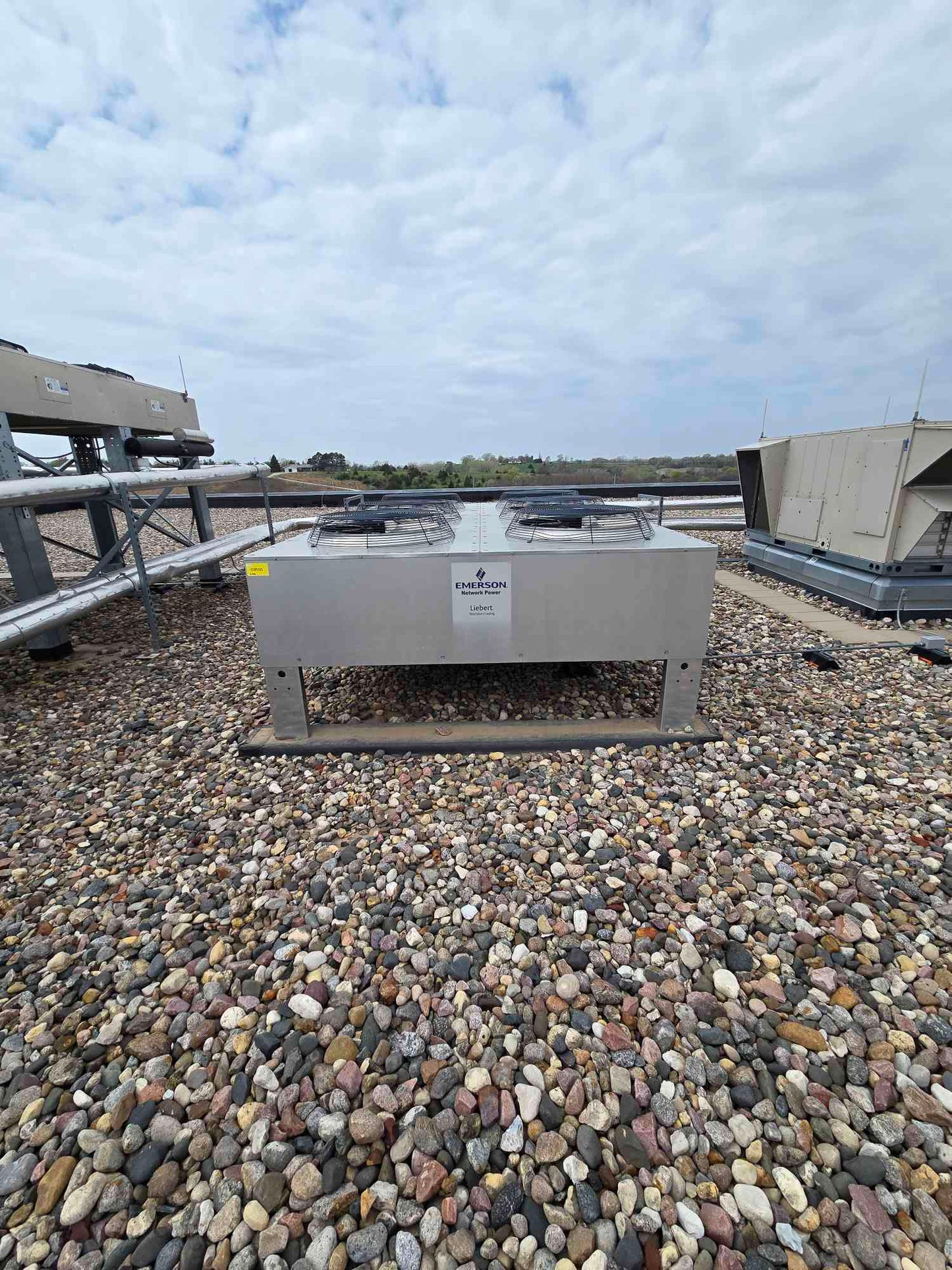 Liebert 6 Fan Condenser DCDF616-A 460v 30 Ton '13