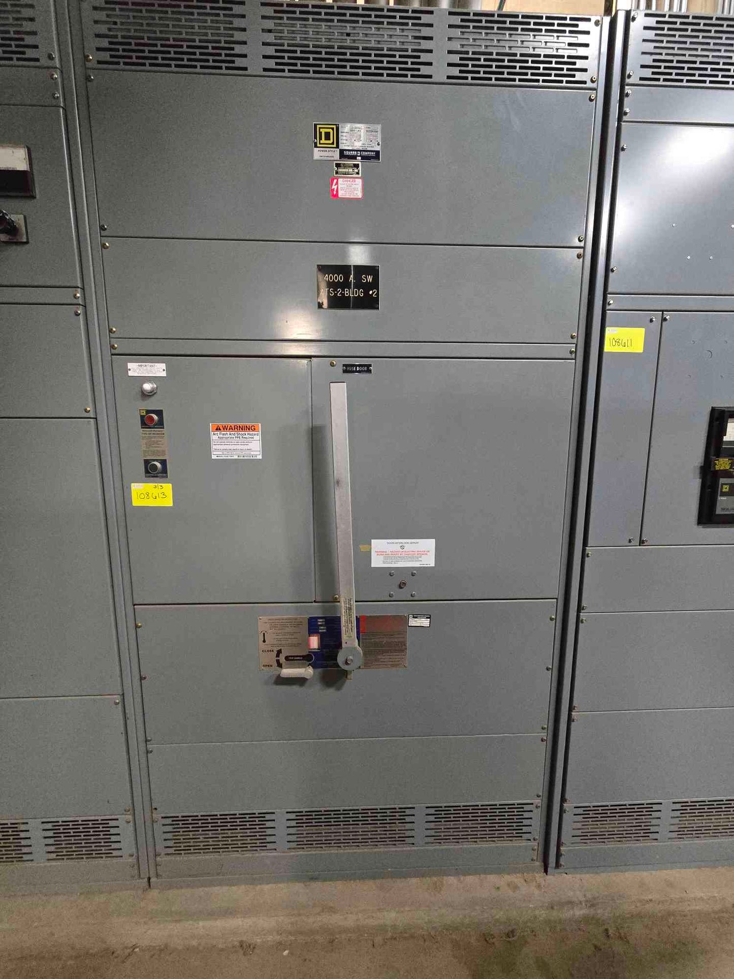 4000 Amp Square D 3 Section Switchgear 480Y/277