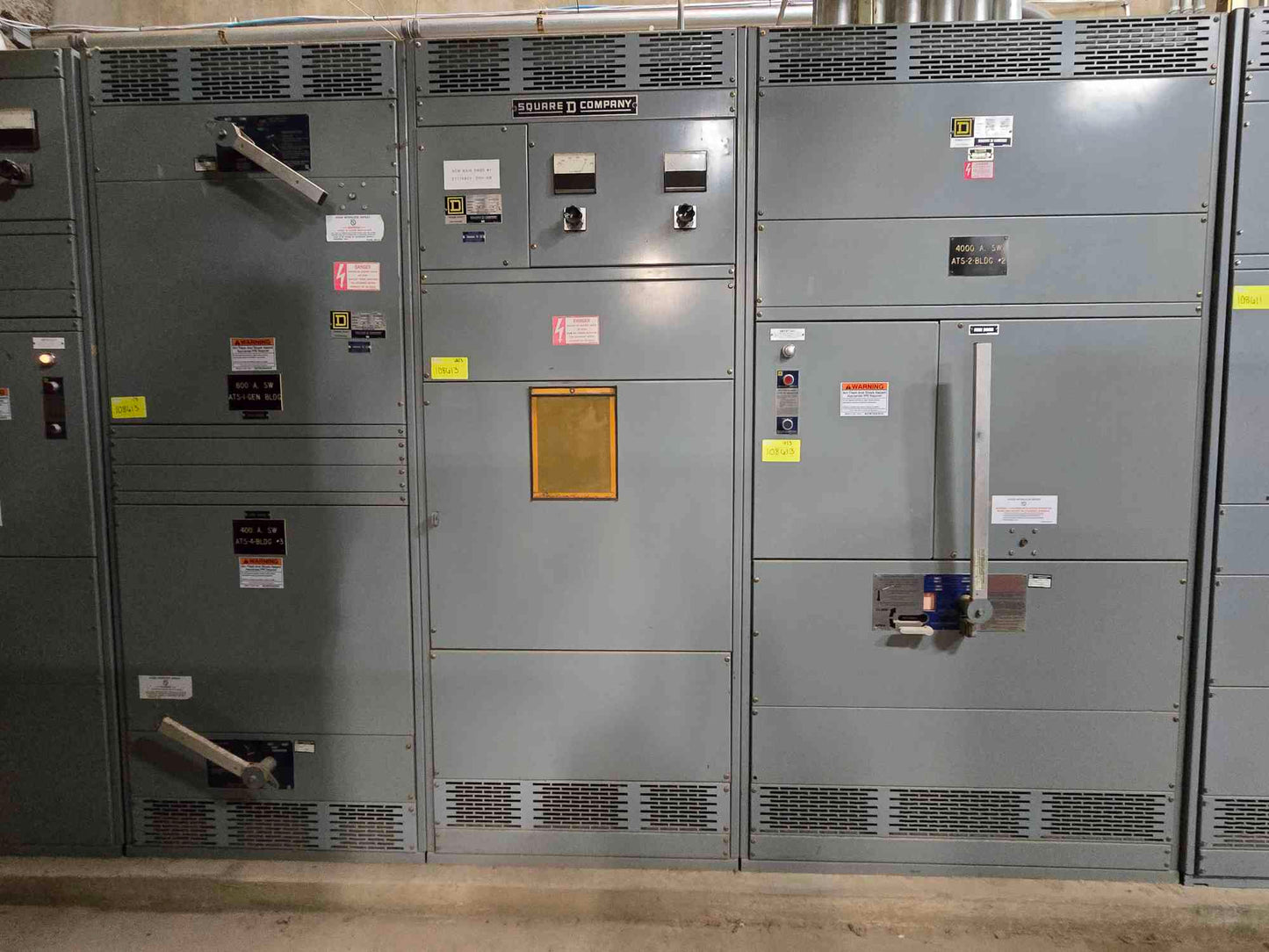 4000 Amp Square D 3 Section Switchgear 480Y/277