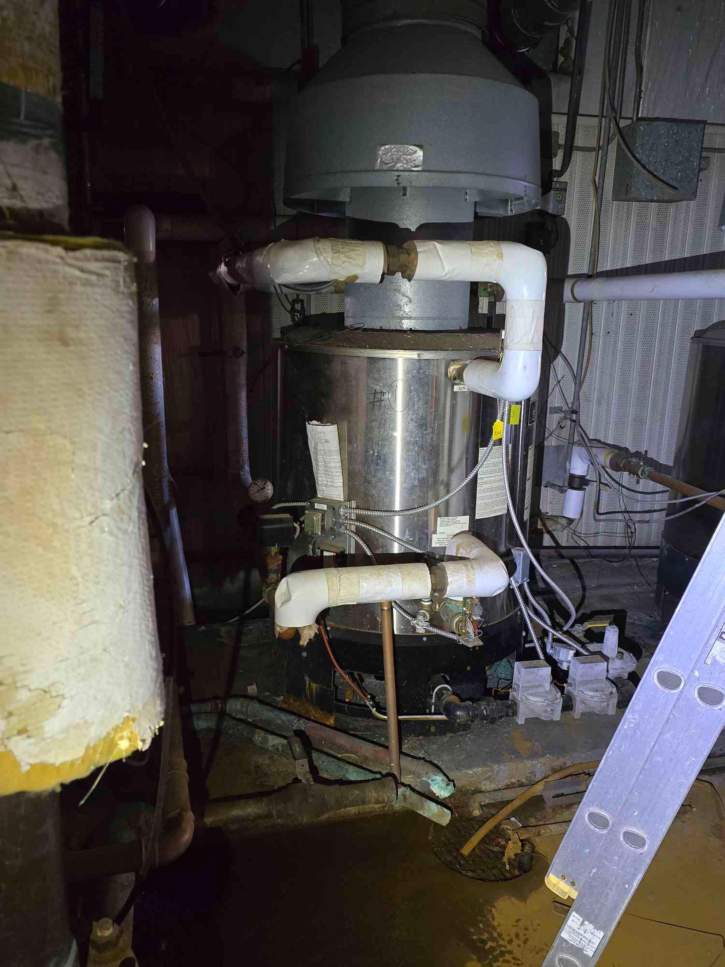 1,200,000 BTU Green Boiler Technologies A2B120NG NG Low Pressure Water Boiler 120V