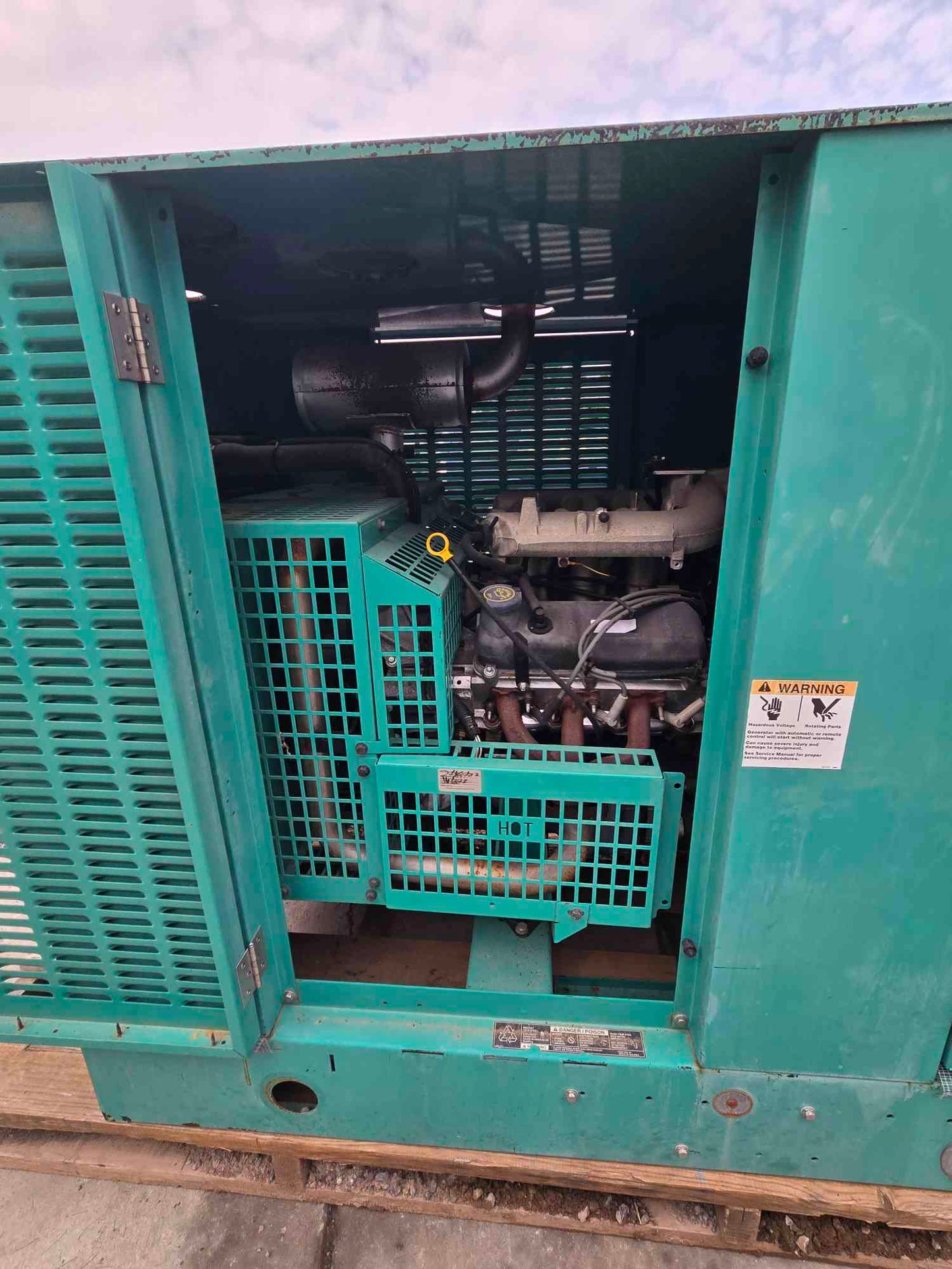 35KW Onan 4.2L Ford Nat Gas LP Generator '03 2217 Hrs TESTED
