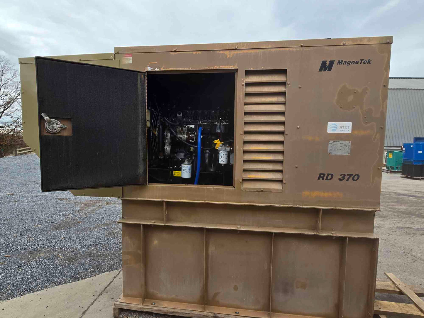 30KW Magnetek Perkins RD370 Diesel Generator 1&3PH '98 1115Hrs TESTED