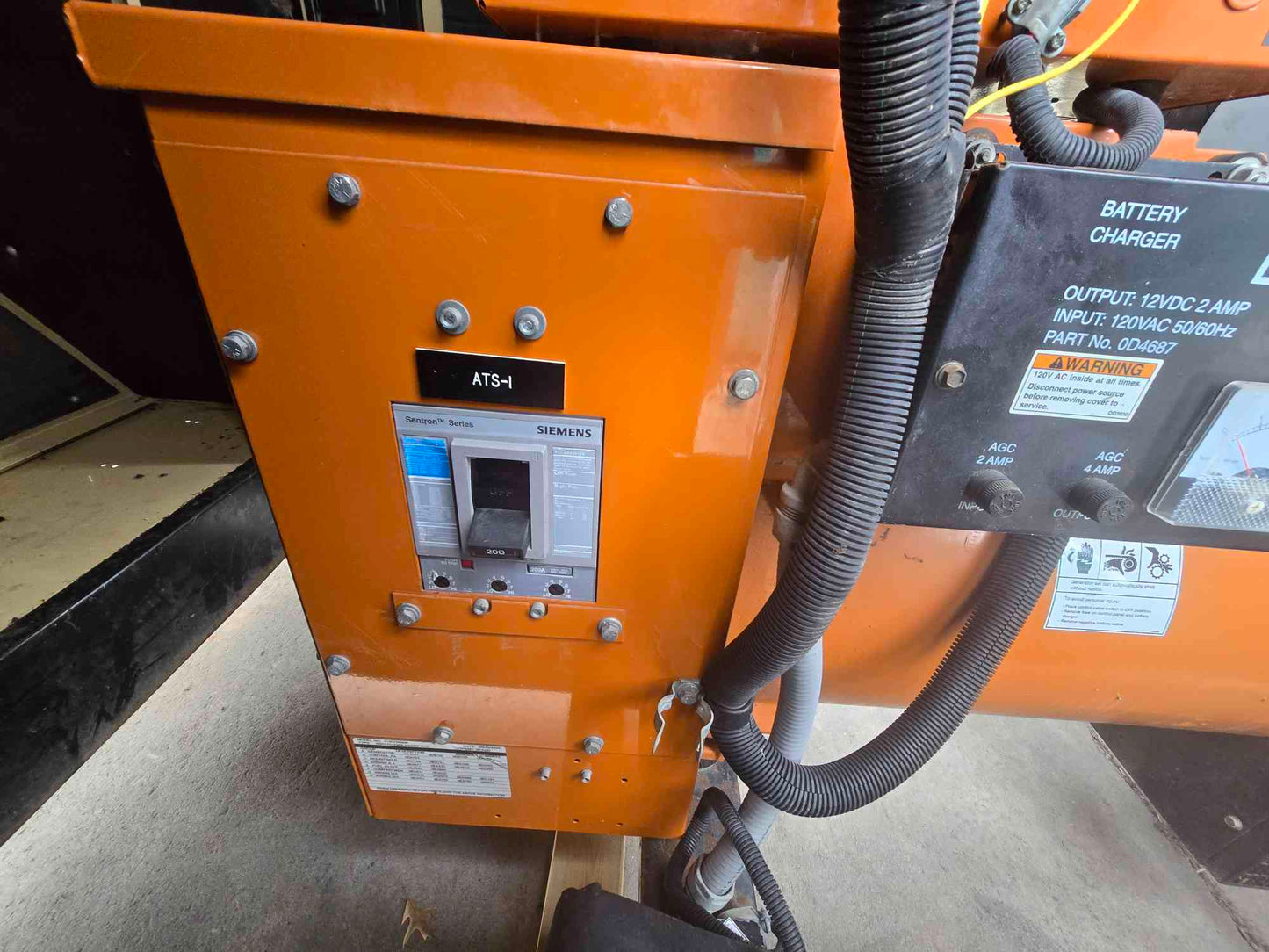 125KW Generac SG0125 Nat Gas LP Generator 3PH 120/208V '04 957Hrs TESTED