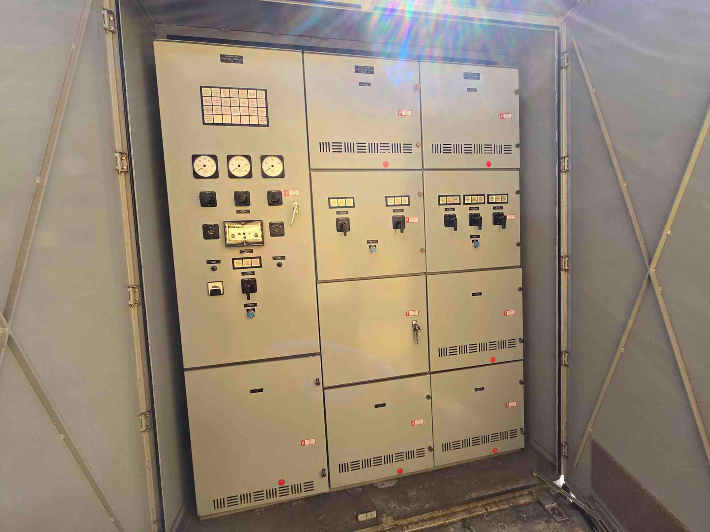 4000A Russelectric Paralleling Gear 277/480 3 Ph 3 Section Switchgear