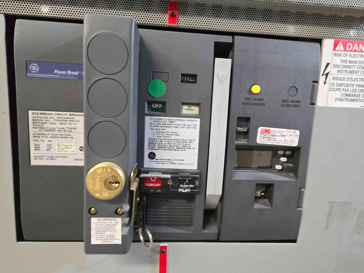 4000A GE Power Break Switchboard Switchgear Dual SSD 4000A Main & 14 SHF 800A Sub Feeds - Cell 3