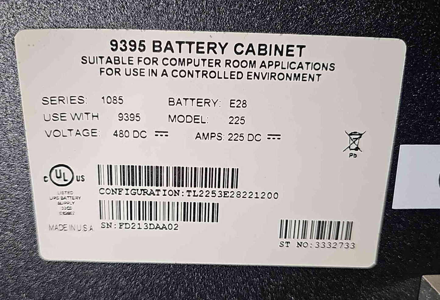 9395 Eaton UPS Battery Cabinet Model 225 (112516).