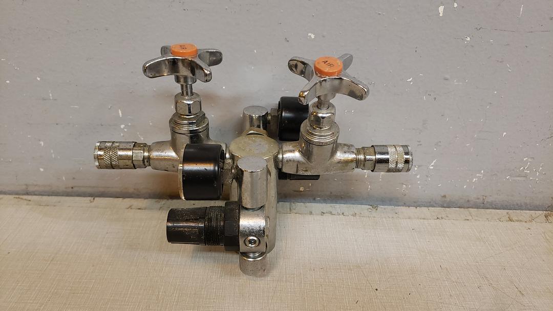 Box of Metal Gas Nozzles(S6LLST10778)
